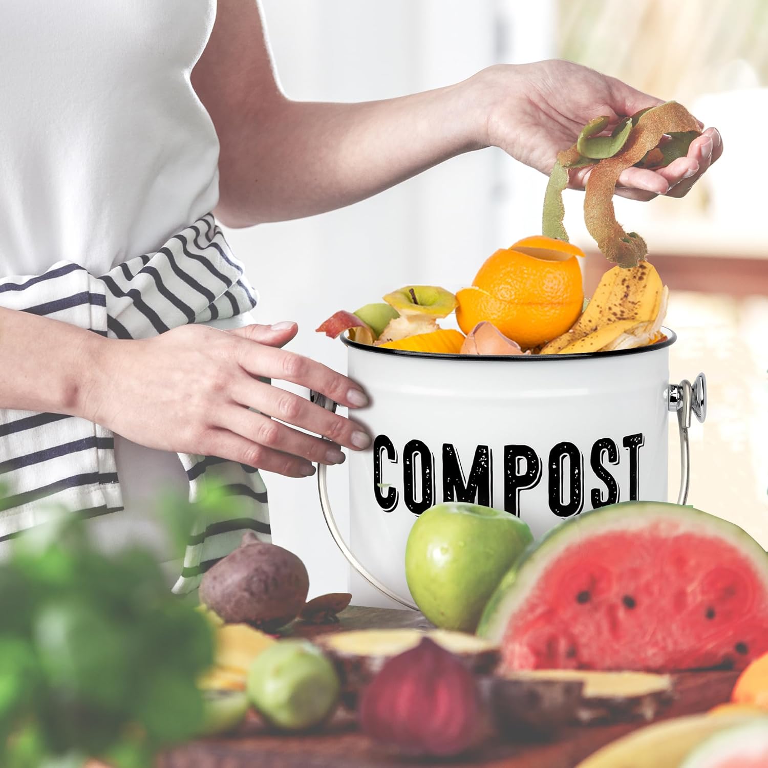 Granrosi Countertop Compost Bin Kitchen, 1.3 Gallon Stainless Steel Indoor Compost Bucket with Lid – Farmhouse Design, Odorless & Rust-Free Counter Pail with Carry Handle and 3 Charcoal Filters